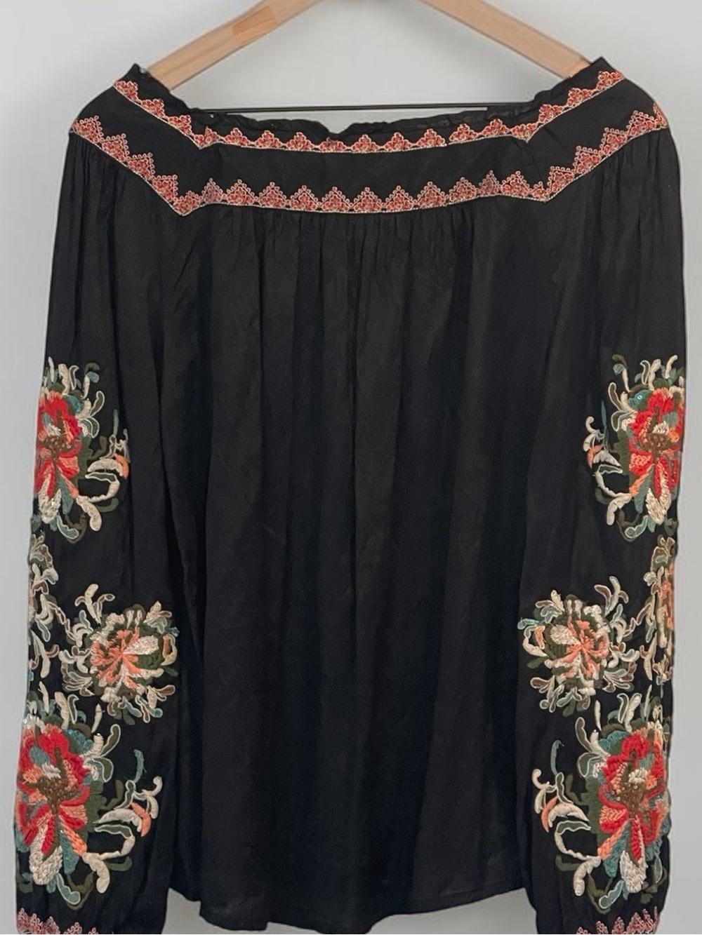 Sundance Artists Vision Black, Floral Embroidered Tunic Blouse, Long Sleeve, S - Picture 15 of 15